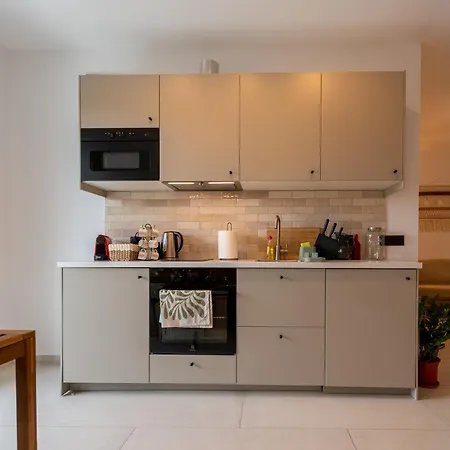 Apartment Deluxe 9, With Rooftop Terrace And Breathtaking Views